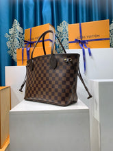 Load image into Gallery viewer, Neverfull PM
