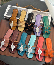 Load image into Gallery viewer, Oran Sandals

