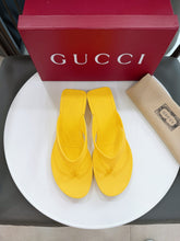 Load image into Gallery viewer, GG Sandals
