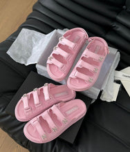 Load image into Gallery viewer, SS24 Dad Sandals
