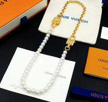 Load image into Gallery viewer, Pearl Necklace

