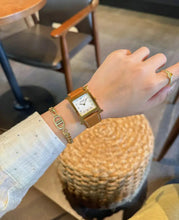 Load image into Gallery viewer, Heure Watch
