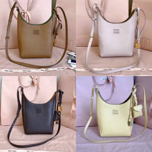 Load image into Gallery viewer, Leather Bucket Bag
