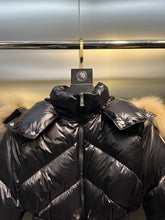 Load image into Gallery viewer, Down Jacket
