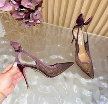 Load image into Gallery viewer, Bow Tie Pumps
