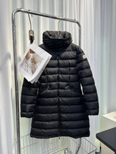 Load image into Gallery viewer, Flammette Puffer
