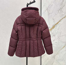 Load image into Gallery viewer, Estom Jacket

