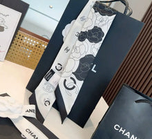 Load image into Gallery viewer, Silk Twilly Scarf
