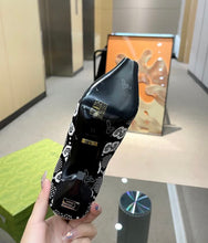 Load image into Gallery viewer, GG Boots

