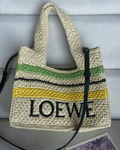 Load image into Gallery viewer, Raffia Tote
