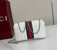 Load image into Gallery viewer, Marmont Small Shoulder Bag
