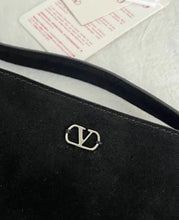 Load image into Gallery viewer, Suede Tassel Shoulder Bag
