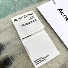 Load image into Gallery viewer, Wool Scarf
