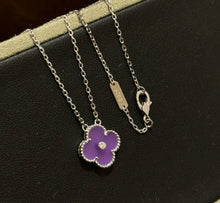 Load image into Gallery viewer, Alhambra Pendant
