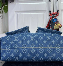 Load image into Gallery viewer, Baggy Bag
