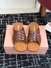 Load image into Gallery viewer, Woven Leather Slides
