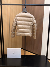 Load image into Gallery viewer, Laurine Jacket
