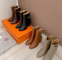 Load image into Gallery viewer, Saint Germain Boots
