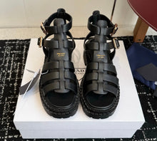 Load image into Gallery viewer, Leather Sandals
