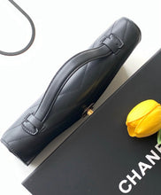 Load image into Gallery viewer, Lambskin Clutch
