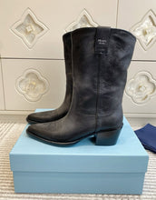 Load image into Gallery viewer, Leather Boots
