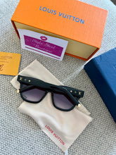 Load image into Gallery viewer, Logo Sunglasses

