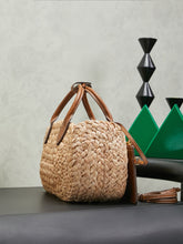 Load image into Gallery viewer, Raffia Tote

