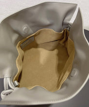 Load image into Gallery viewer, Flamenco Bag
