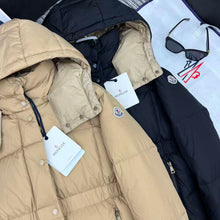 Load image into Gallery viewer, Agneux Jacket
