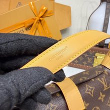 Load image into Gallery viewer, Pochette Mia
