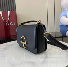 Load image into Gallery viewer, Siena Shoulder Bag
