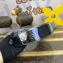 Load image into Gallery viewer, Loop Bag
