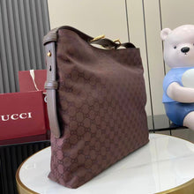 Load image into Gallery viewer, Beatrix Tote
