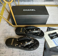 Load image into Gallery viewer, CC Sandals
