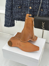Load image into Gallery viewer, Leather Boots
