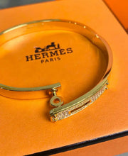 Load image into Gallery viewer, Kelly Bracelet
