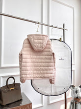 Load image into Gallery viewer, Hede Jacket
