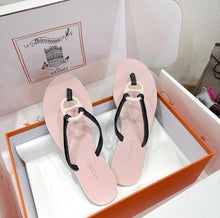 Load image into Gallery viewer, Logo Sandals
