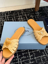 Load image into Gallery viewer, Leather Sandals
