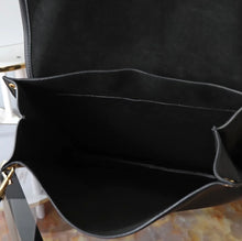 Load image into Gallery viewer, Soft Besace
