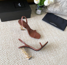 Load image into Gallery viewer, Opium Sandals
