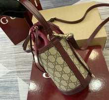 Load image into Gallery viewer, Ophidia Bucket Bag
