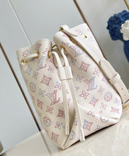 Load image into Gallery viewer, Bella Tote
