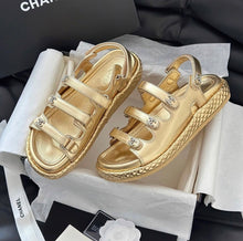 Load image into Gallery viewer, CC Dad Sandals
