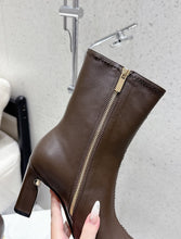 Load image into Gallery viewer, Leather Boots
