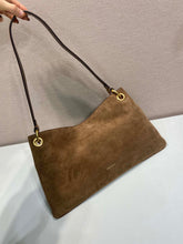 Load image into Gallery viewer, Etude Shoulder Bag
