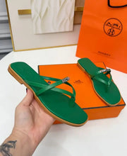 Load image into Gallery viewer, Miss Sandals
