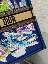 Load image into Gallery viewer, Large Book Tote
