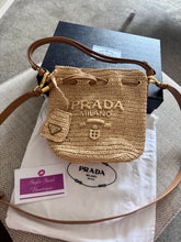 Load image into Gallery viewer, Raffia Mini Bag
