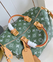 Load image into Gallery viewer, Speedy 40
